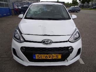 Hyundai I-10 1.0i COMFORT picture 6