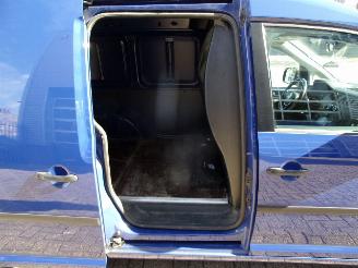 Volkswagen Caddy 2.0 TDI COMFORTLINE NIEUWSTAAT picture 9
