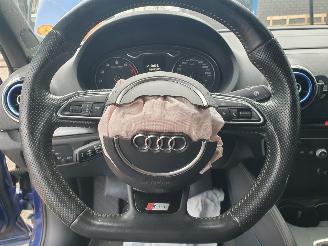 Audi A3 1.4 TFSI CoD Adrenalin Sport LIMOUSINE picture 23