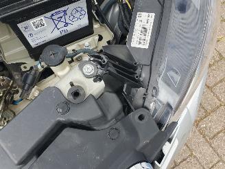 Peugeot 108 1.0 AUTOMAAT picture 11