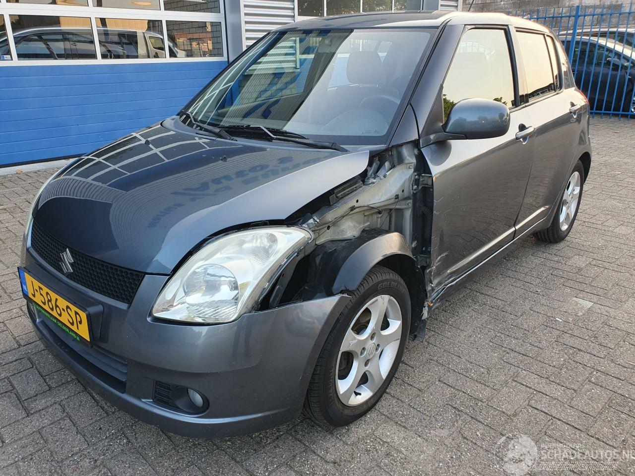 Suzuki Swift 1.3 Exclusive