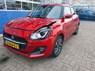 krockskadad bil auto Suzuki Swift 1.2 Style Smart Hybrid 2023/4