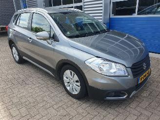 skadebil auto Suzuki SX4 1.6 Exclusive 2014/1