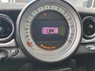 Mini Clubman 1.6 Cooper S Chili Automaat picture 21