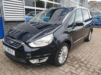 Vaurioauto  passenger cars Ford Galaxy 2.0 TDCi Lease Platinum 7 zitplaatsen 2014/7