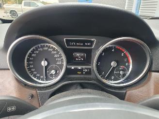 Mercedes ML 350 Bluetec automaat picture 23