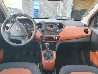 Hyundai I-10 1.0i i-Motion Comfort picture 14