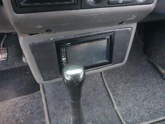 Volkswagen  Transporter 70x02A picture 23