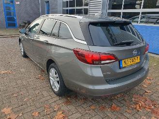 Opel Astra SPORTS TOURER 1.6 CDTI Online Edition picture 3