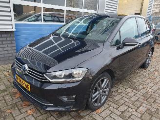 krockskadad bil auto Volkswagen Golf Sportsvan 1.6 TDI Comfortline Automaat 2017/1