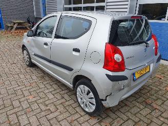 Suzuki Alto 1.0 Comfort VVT Automaat picture 3