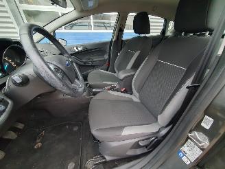 Ford Fiesta 1.0 Titanium picture 15