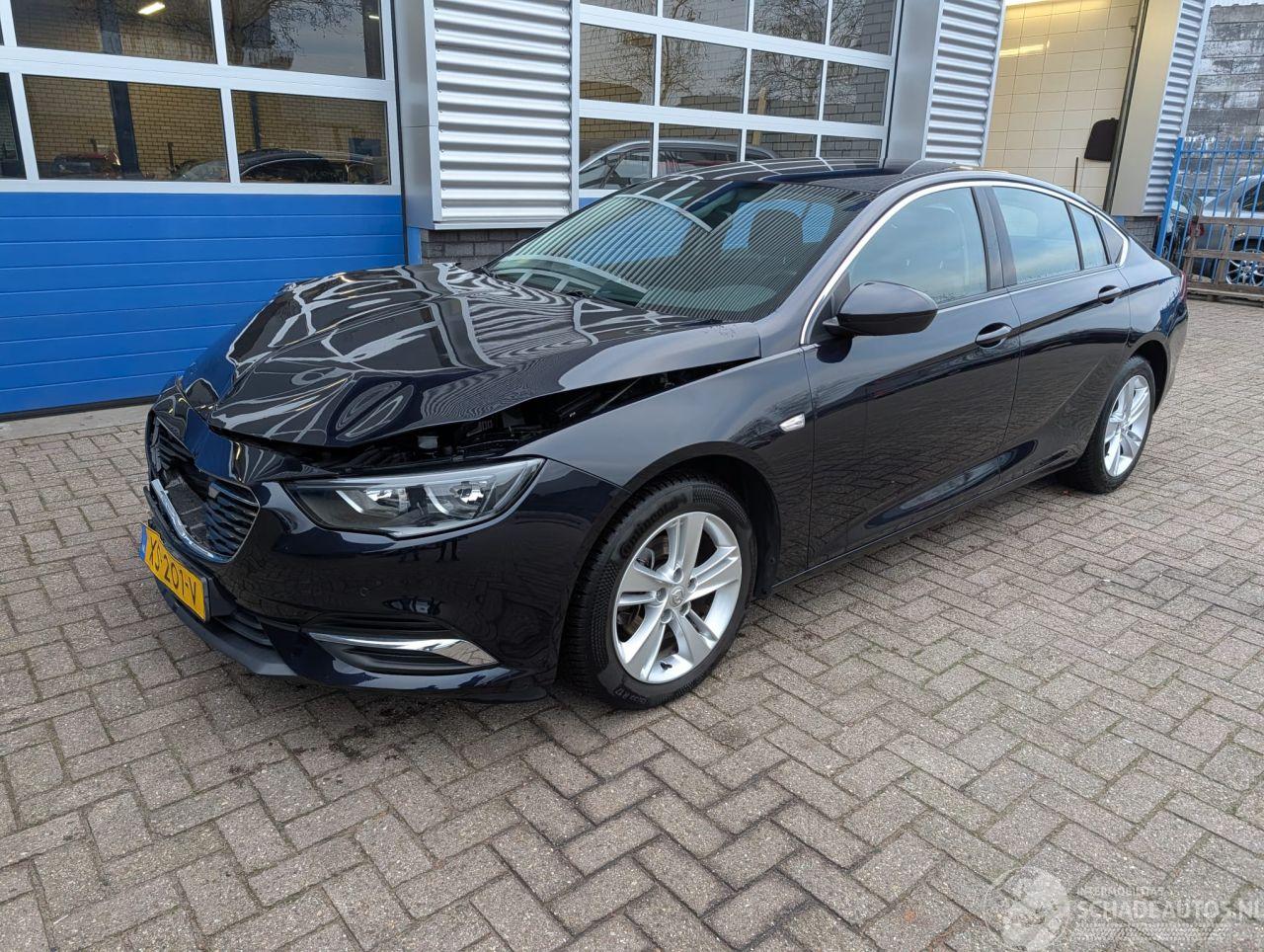 Opel Insignia GRAND SPORT 1.5 Turbo Business Executive Automaat
