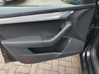 Skoda Octavia 1.0 TSI Greentech Ambition Business picture 11