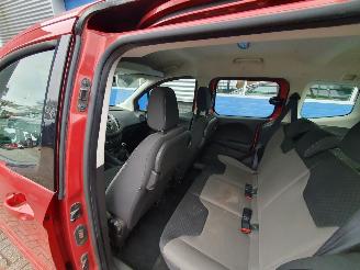 Ford Tourneo Courier 1.0 Titanium picture 25