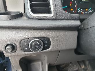 Ford Transit 350 2.0 TDCI L2H2 Limited AUTOMAAT picture 20