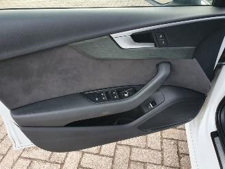 Audi A4 Avant 3.0 TDI quattro Sport Pro Line S Automaat picture 12