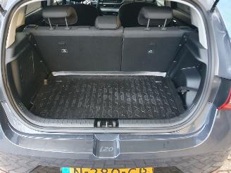 Hyundai I-20 1.0 T-GDI Premium Hybrid picture 27