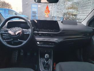 Hyundai I-20 1.0 T-GDI Premium Hybrid picture 15