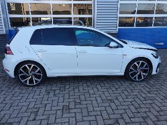 Volkswagen Golf 2.0 TSI GTI Performance Business Automaat picture 9