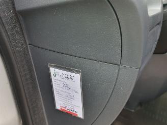 Peugeot Expert AUTOMAAT BUSINESS VAN 229 2.0 HDI L2H1 DC Profit+ picture 12