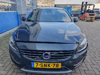 Volvo V-60 2.4 D6 AWD Plug-In Hybrid Summum picture 8