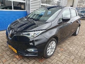 Coche accidentado Renault Zoé R135 Intens 52 kWh Huuraccu 2020/10