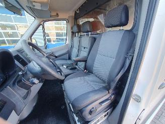 Volkswagen Crafter 35 2.0 TDI L2H3 picture 14