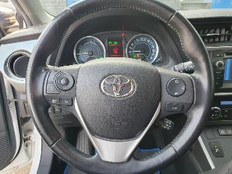 Toyota Auris 1.8 Hybrid Lease picture 21