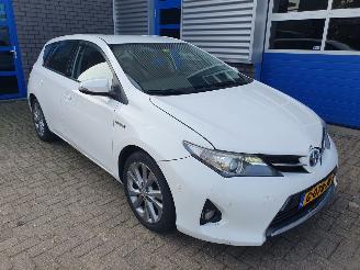 Toyota Auris 1.8 Hybrid Lease picture 7