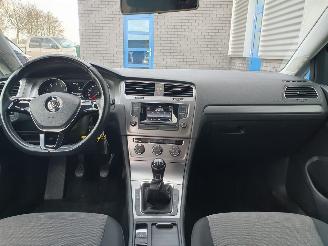 Volkswagen Golf 1.0 TSI Trendline picture 16