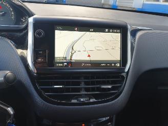 Peugeot 2008 1.2 Automaat PureTech Blue Lease Allure picture 19