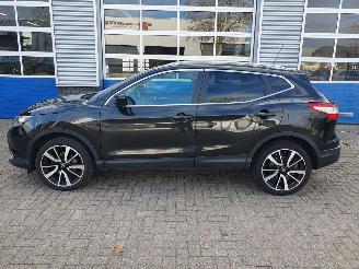 Nissan Qashqai 1.2 Connect Edition picture 2