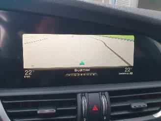 Alfa Romeo Giulia 2.0 T AWD Veloce Automaat picture 26