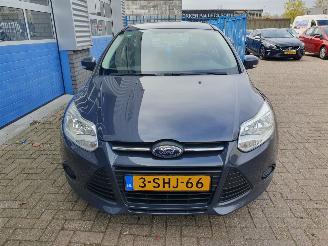 Ford Focus 1.0 EcoBoost Trend picture 8