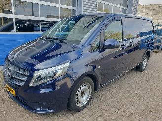 skadebil bedrijf Mercedes Vito 116 CDI Lang Automaat 2015/10