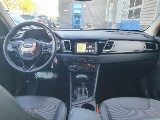 Kia Niro 1.6 GDi Hybrid DynamicLine picture 15