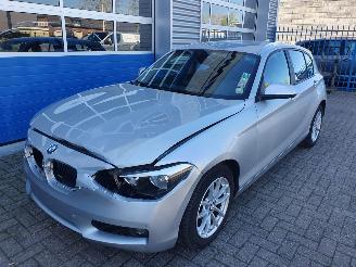 Unfallwagen BMW 1-serie 116D Automaat 2015/2
