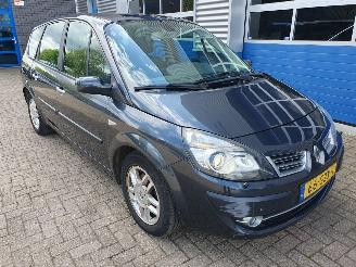 Renault Grand-scenic 2.0-16V Tech Line picture 9