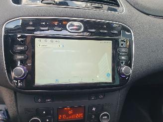 Fiat Punto Evo 0.9 TwinAir Lounge picture 23