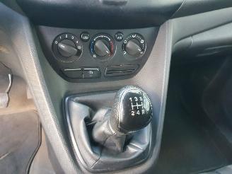 Ford Transit Connect 1.6 TDCI L2 Trend picture 20