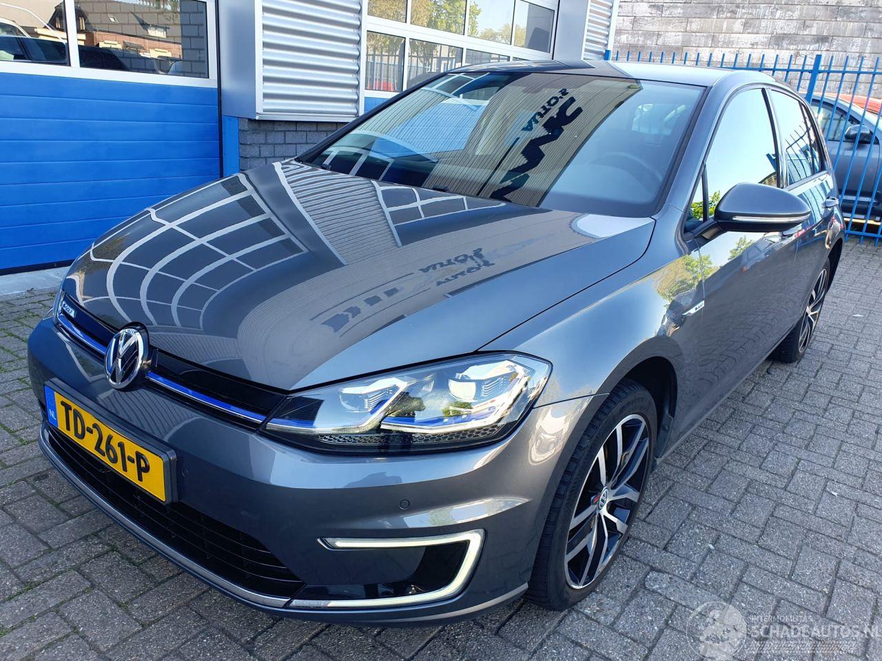 Volkswagen e-Golf 
