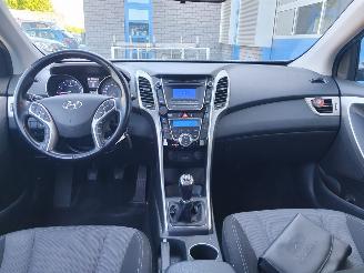 Hyundai I-30 1.6 GDI Go! picture 17