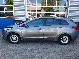 Hyundai I-30 1.6 GDI Go! picture 2