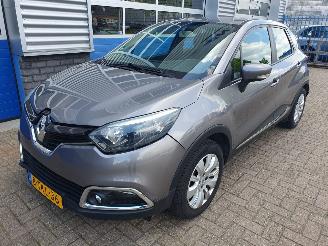 Auto incidentate Renault Captur 1.5 dCi Expression 2014/3