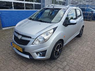 Voiture accidenté Chevrolet Spark 1.2 16V LT 2010/11