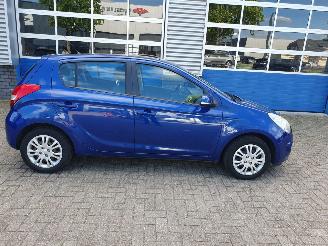 Hyundai I-20 1.2i i-Motion picture 7