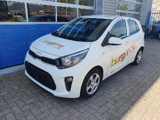 uszkodzony samochody osobowe Kia Picanto 1.0 DPi ComfortLine 2023/6