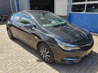 Opel Astra 1.2 Business Edition picture 7