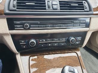 BMW 5-serie 523i High Executive picture 20